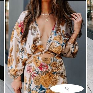SATIN FLORAL CUTOUT MAXI DRESS XS